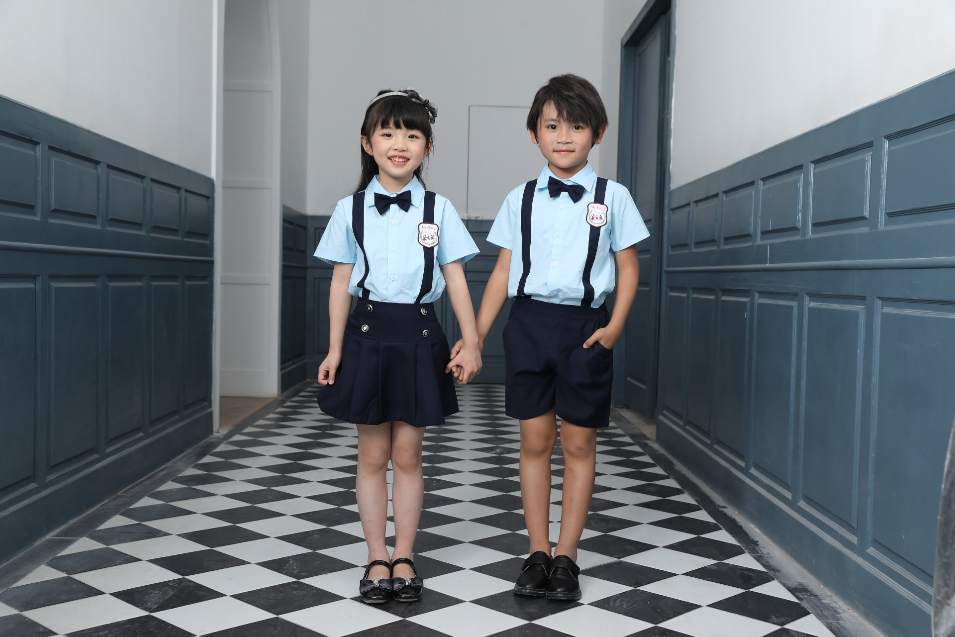 米登英倫風(fēng)夏季套裝